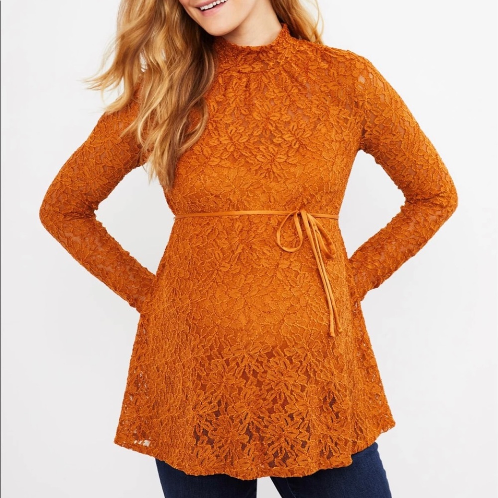 Lace maternity top